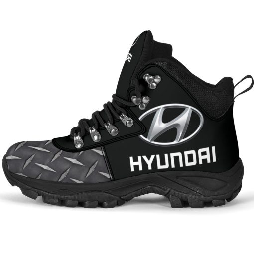 Hyundai Alpine Boots